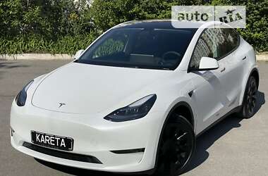 Позашляховик / Кросовер Tesla Model Y 2022 в 