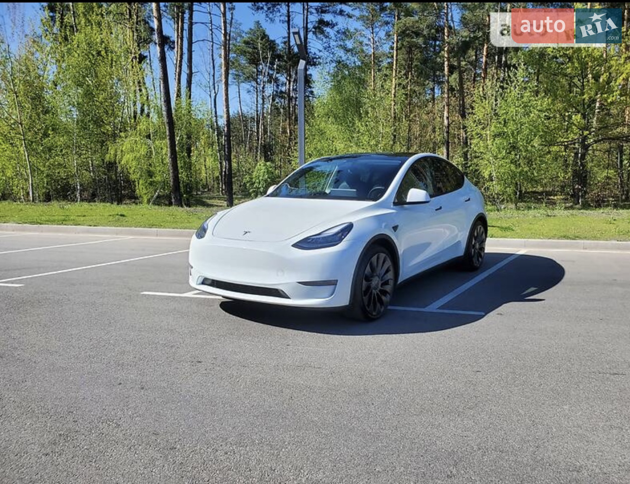 2020 Tesla Model Y - мініатюра 28