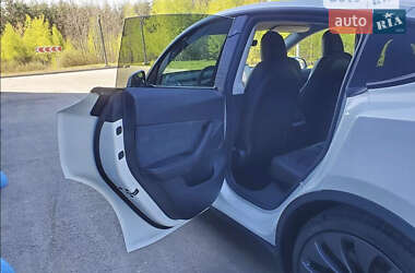 Позашляховик / Кросовер Tesla Model Y 2020 в Києві