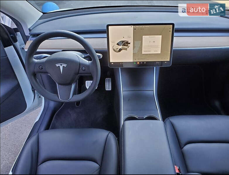 Внедорожник / Кроссовер Tesla Model Y 2020 в Киеве