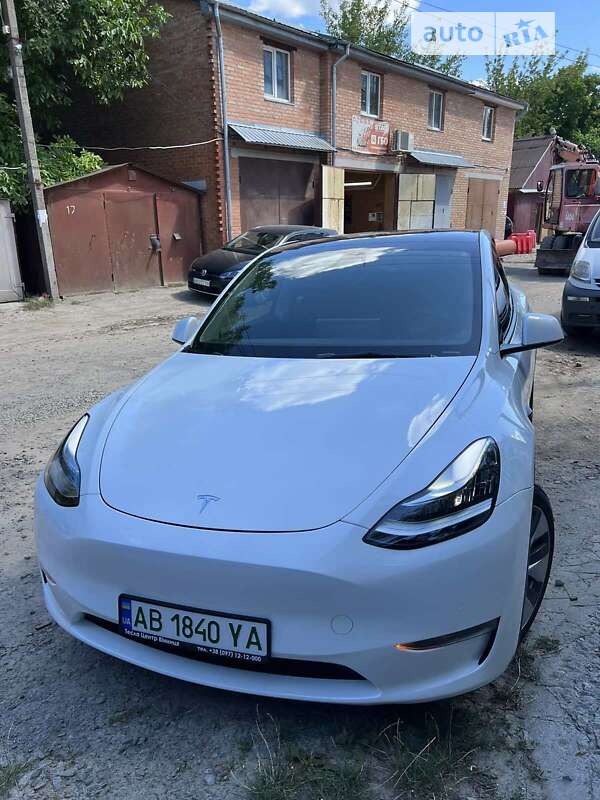 Внедорожник / Кроссовер Tesla Model Y 2022 в Виннице