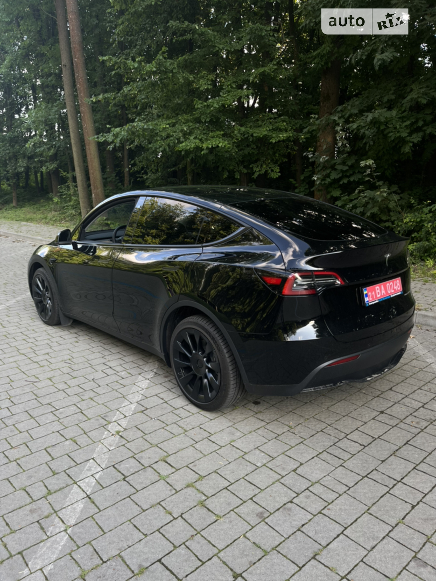 2022 Tesla Model Y - мініатюра 5