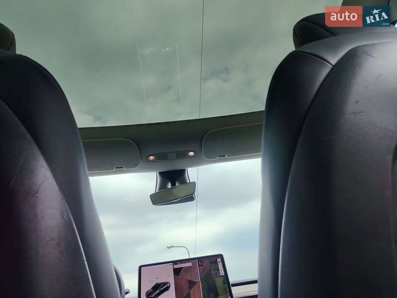 Позашляховик / Кросовер Tesla Model Y 2020 в Дніпрі