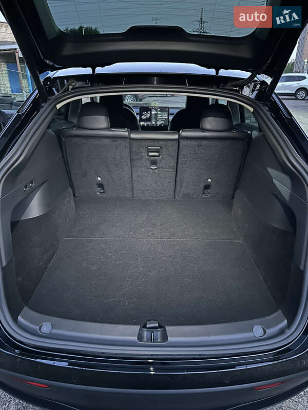 Внедорожник / Кроссовер Tesla Model Y 2021 в Львове фото 21 Внедорожник / Кроссовер Tesla Model Y 2021 в Львове