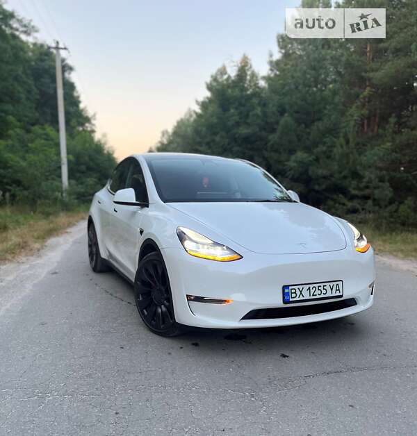 Внедорожник / Кроссовер Tesla Model Y 2022 в Ровно фото 5 Внедорожник / Кроссовер Tesla Model Y 2022 в Ровно