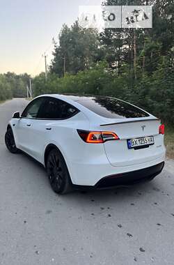Внедорожник / Кроссовер Tesla Model Y 2022 в 