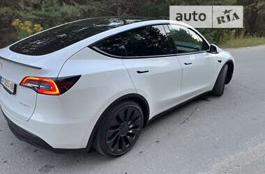 Внедорожник / Кроссовер Tesla Model Y 2022 в 