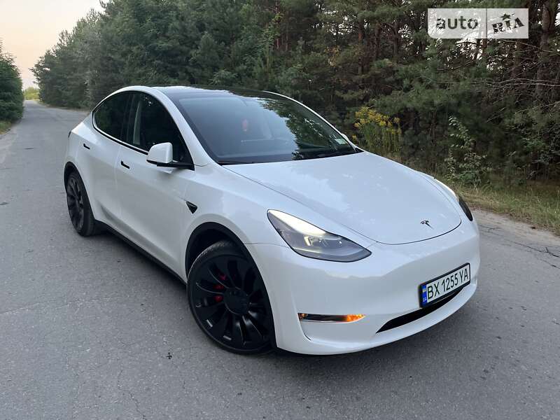 Внедорожник / Кроссовер Tesla Model Y 2022 в Ровно фото 2 Внедорожник / Кроссовер Tesla Model Y 2022 в Ровно
