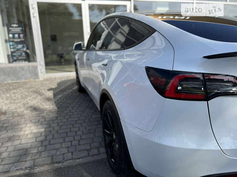 Позашляховик / Кросовер Tesla Model Y 2020 в Тернополі фото 9 Позашляховик / Кросовер Tesla Model Y 2020 в Тернополі