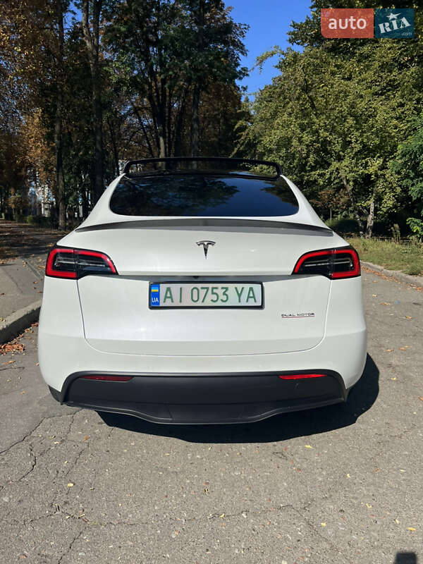 Внедорожник / Кроссовер Tesla Model Y 2022 в Киеве