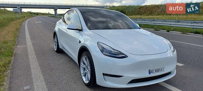 Внедорожник / Кроссовер Tesla Model Y 2021 в Днепре фото 2 Внедорожник / Кроссовер Tesla Model Y 2021 в Днепре
