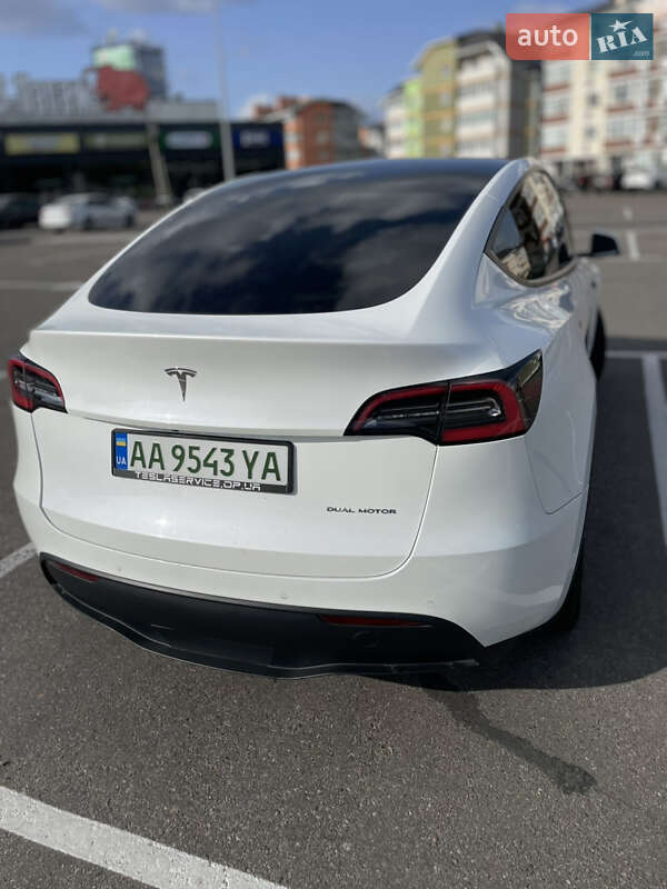 Внедорожник / Кроссовер Tesla Model Y 2021 в Киеве