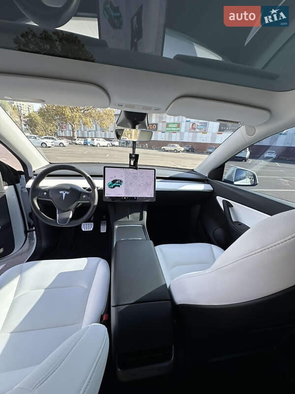 Внедорожник / Кроссовер Tesla Model Y 2022 в Одессе