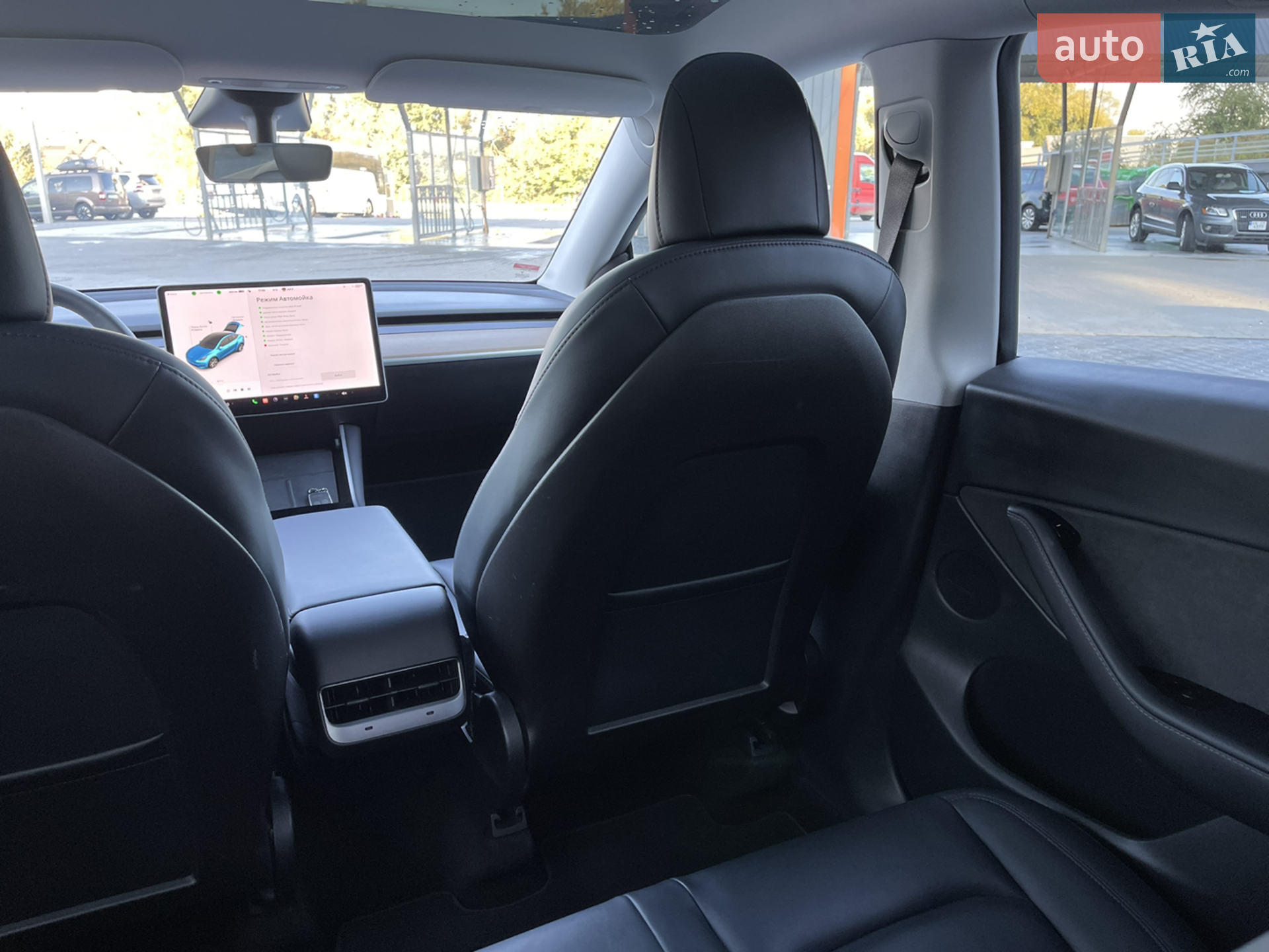 2020 Tesla Model Y - мініатюра 10