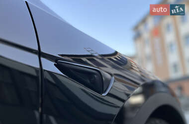 Внедорожник / Кроссовер Tesla Model Y 2022 в 