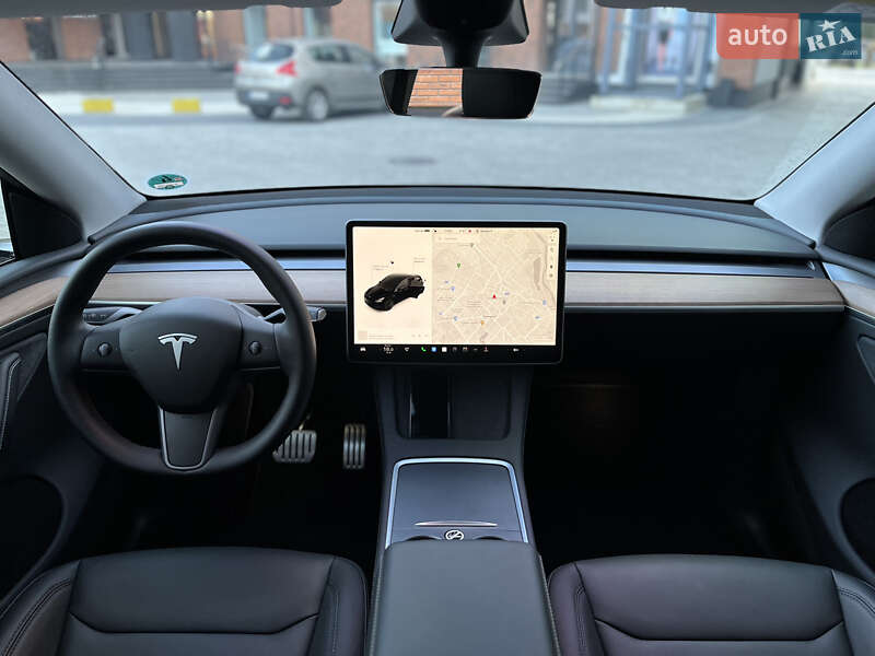 Позашляховик / Кросовер Tesla Model Y 2022 в Івано-Франківську