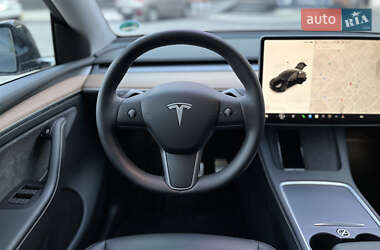 Внедорожник / Кроссовер Tesla Model Y 2022 в 