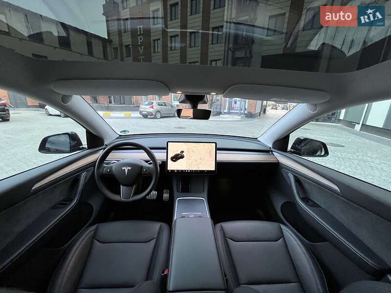 Позашляховик / Кросовер Tesla Model Y 2022 в Івано-Франківську