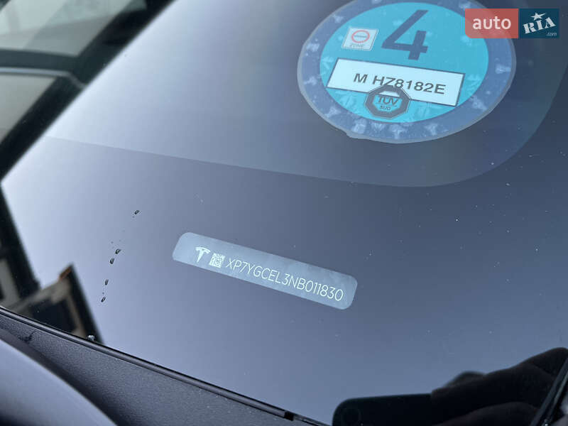 Позашляховик / Кросовер Tesla Model Y 2022 в Івано-Франківську