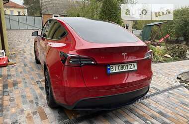 Позашляховик / Кросовер Tesla Model Y 2021 в Полтаві