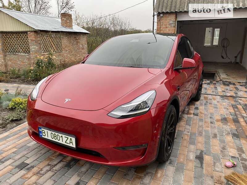 Позашляховик / Кросовер Tesla Model Y 2021 в Полтаві