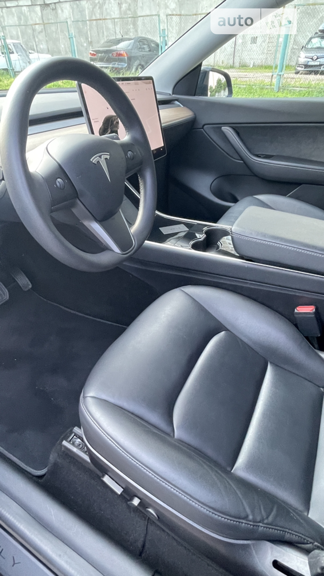 2020 Tesla Model Y - мініатюра 9