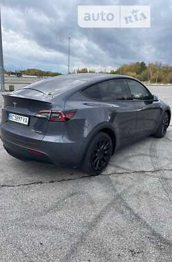 Внедорожник / Кроссовер Tesla Model Y 2021 в Львове