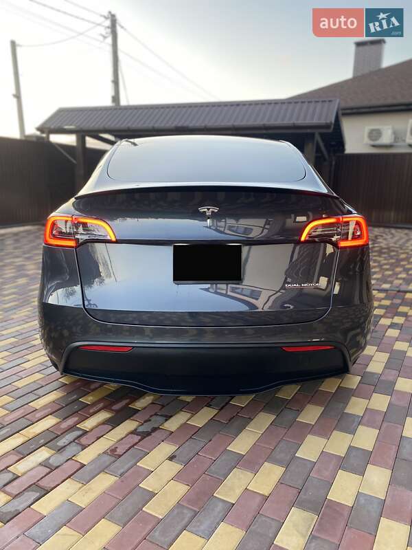 Внедорожник / Кроссовер Tesla Model Y 2022 в Днепре