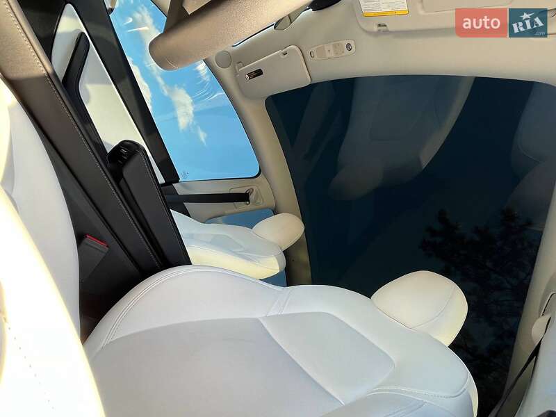 Внедорожник / Кроссовер Tesla Model Y 2022 в Каменском