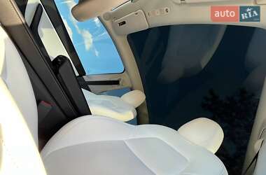 Внедорожник / Кроссовер Tesla Model Y 2022 в 