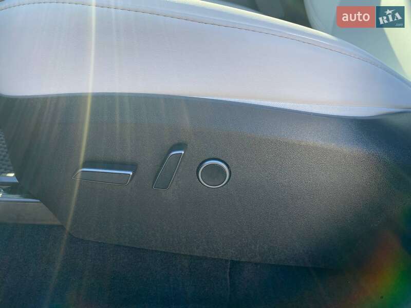 Позашляховик / Кросовер Tesla Model Y 2022 в Одесі