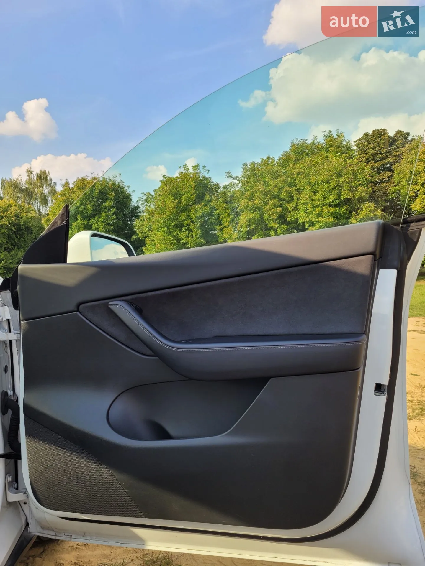 2021 Tesla Model Y - мініатюра 12