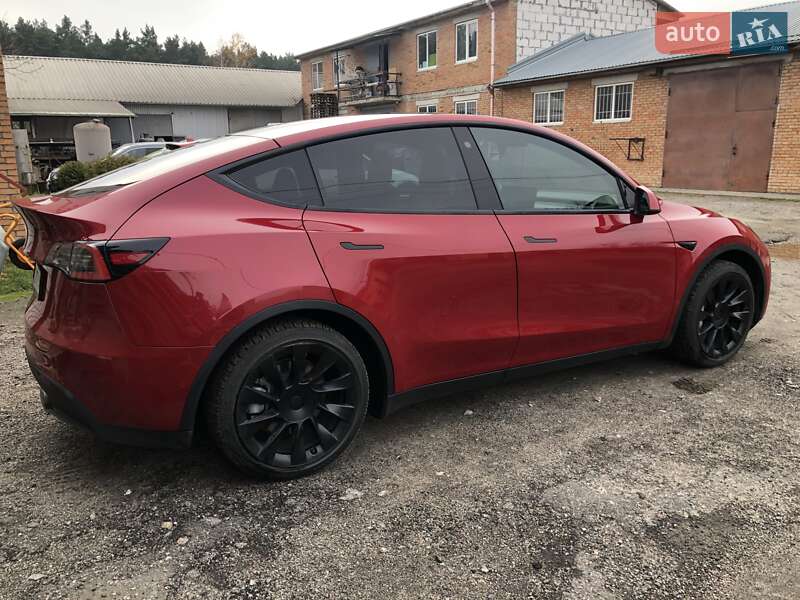 Внедорожник / Кроссовер Tesla Model Y 2021 в Белой Церкви