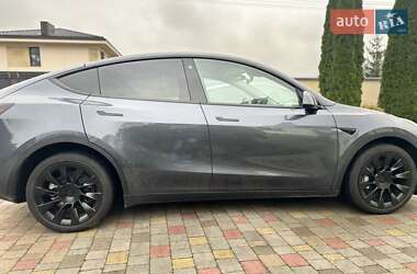 Позашляховик / Кросовер Tesla Model Y 2023 в Львові