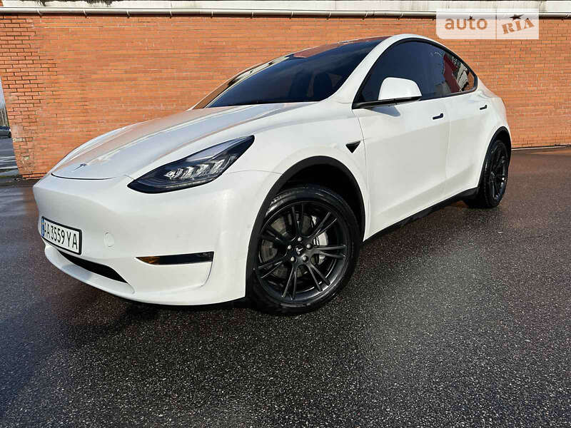 Внедорожник / Кроссовер Tesla Model Y 2020 в Днепре