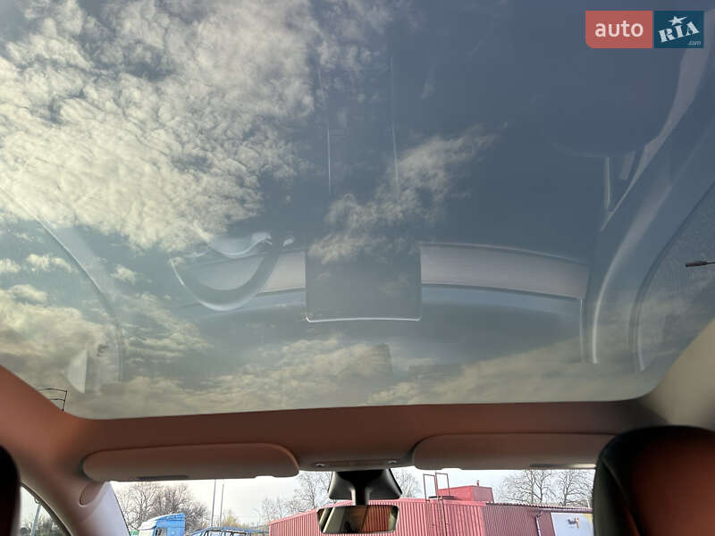 Внедорожник / Кроссовер Tesla Model Y 2020 в Днепре