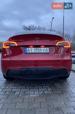 Внедорожник / Кроссовер Tesla Model Y 2021 в 