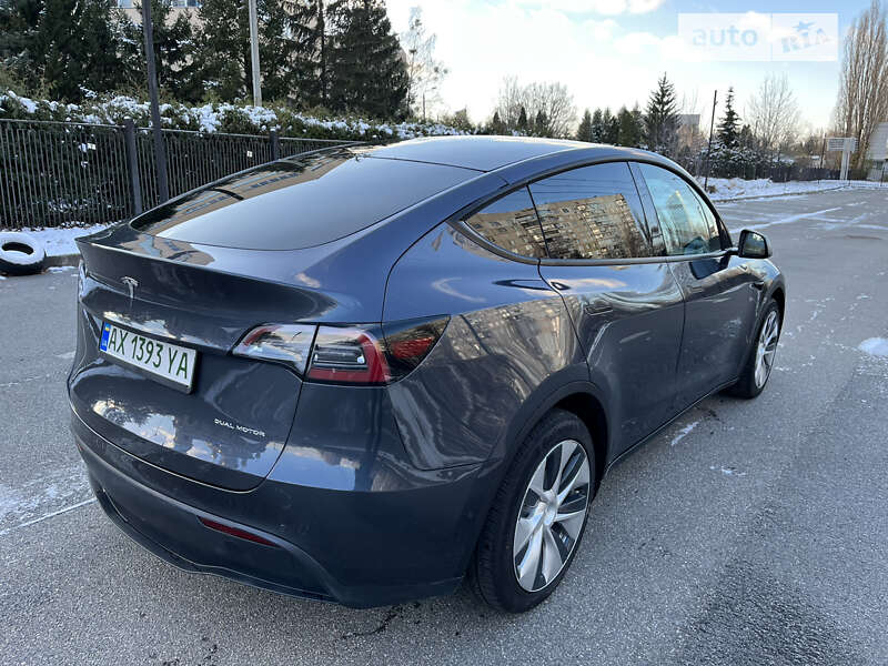 Позашляховик / Кросовер Tesla Model Y 2020 в Харкові