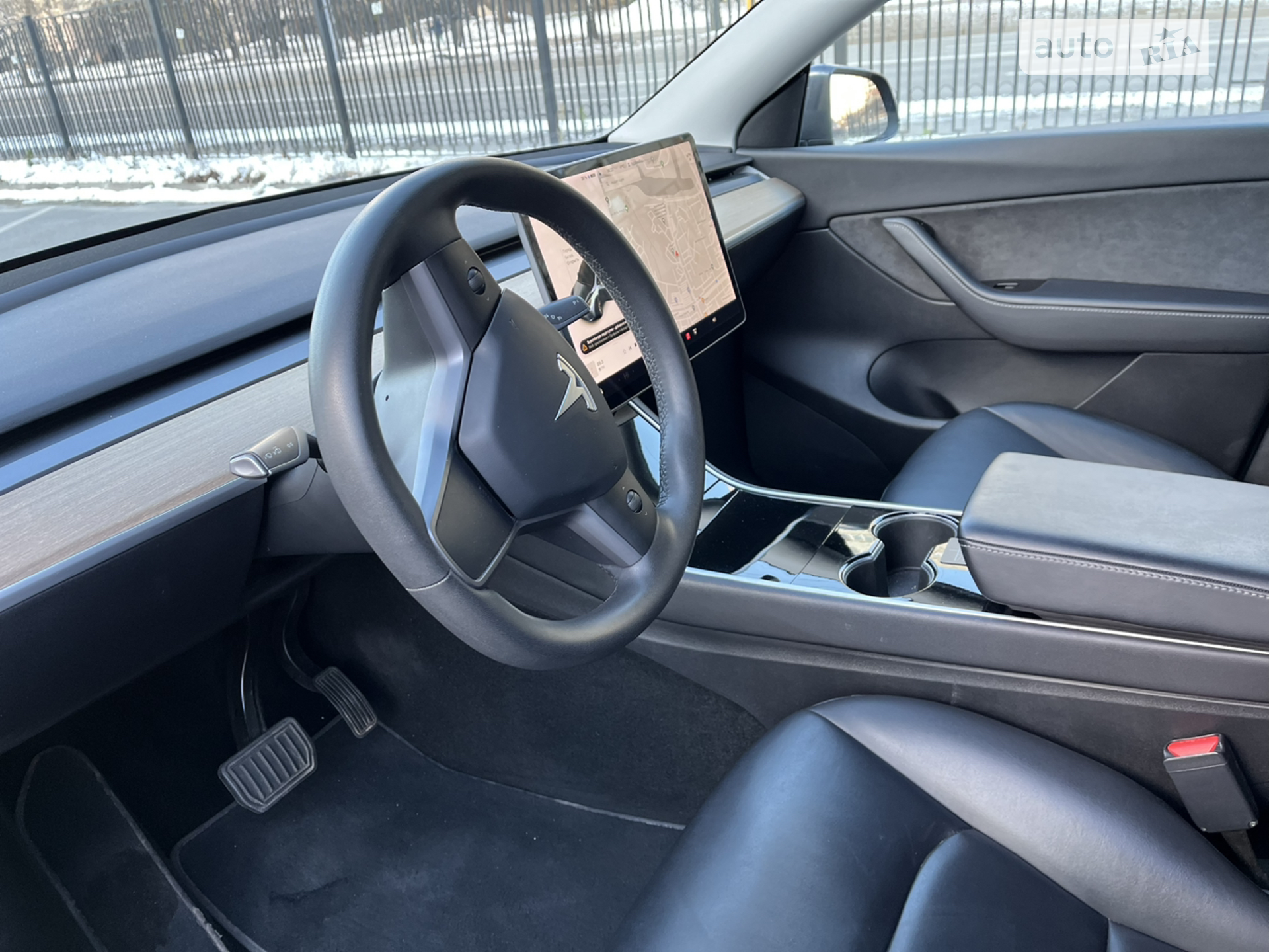 2020 Tesla Model Y - мініатюра 25