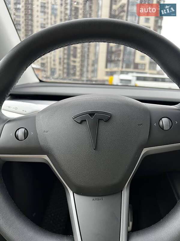 Внедорожник / Кроссовер Tesla Model Y 2021 в Киеве фото 11 Внедорожник / Кроссовер Tesla Model Y 2021 в Киеве