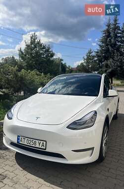 Внедорожник / Кроссовер Tesla Model Y 2021 в Ивано-Франковске