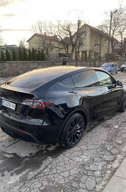 Внедорожник / Кроссовер Tesla Model Y 2022 в 