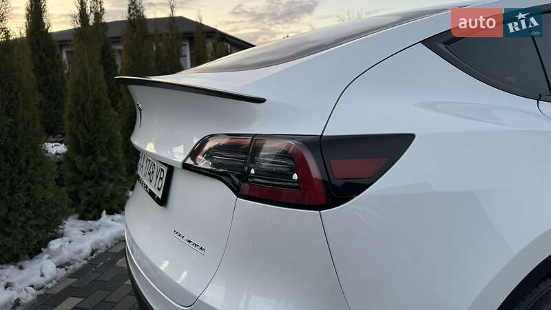 Позашляховик / Кросовер Tesla Model Y 2022 в Києві фото 263 Позашляховик / Кросовер Tesla Model Y 2022 в Києві