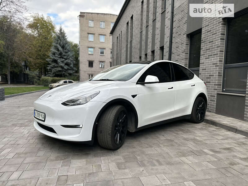 Позашляховик / Кросовер Tesla Model Y 2022 в Дніпрі