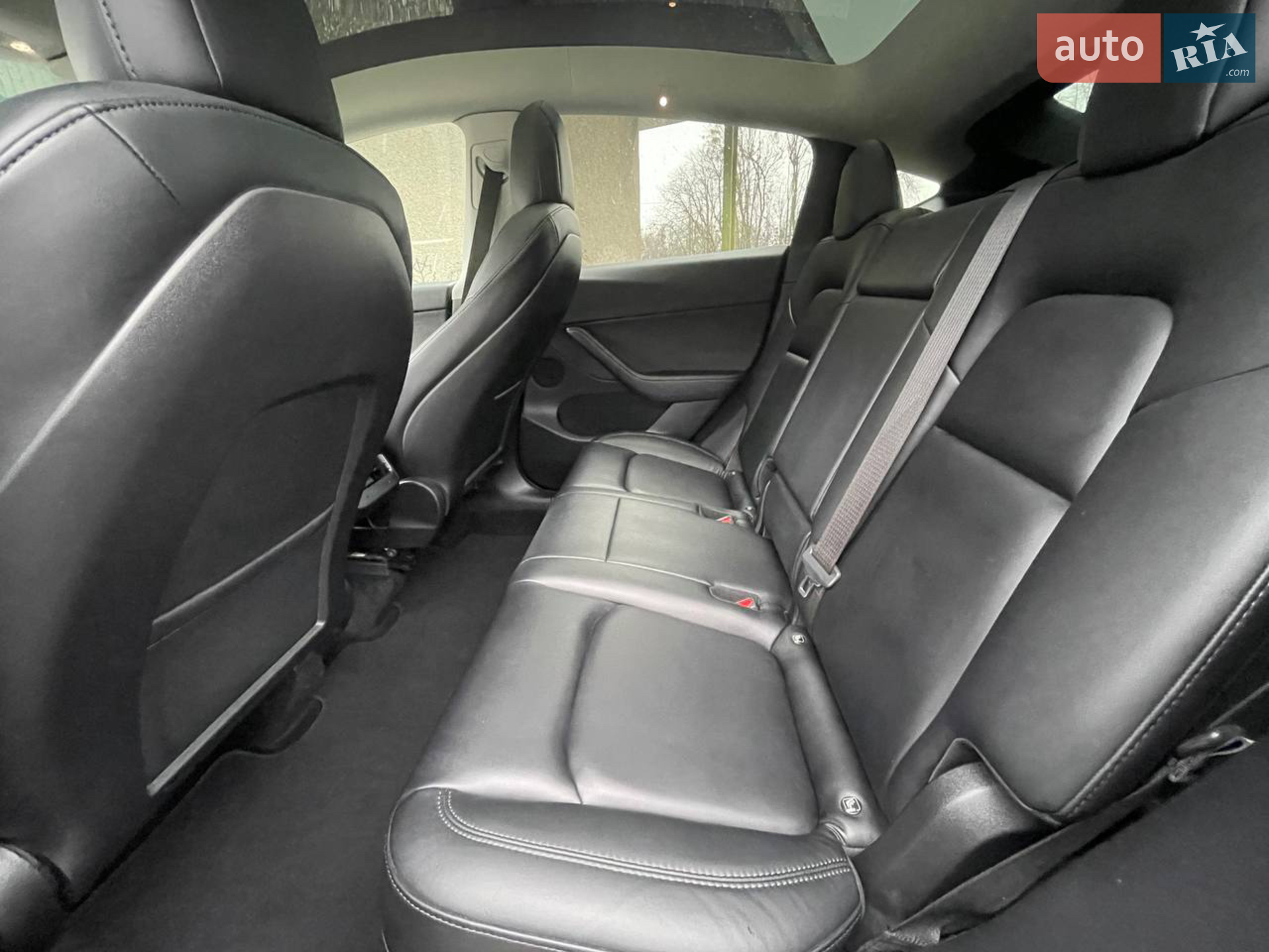 2021 Tesla Model Y - мініатюра 9