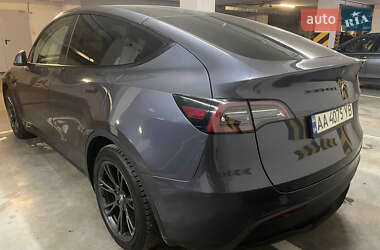 Внедорожник / Кроссовер Tesla Model Y 2021 в 