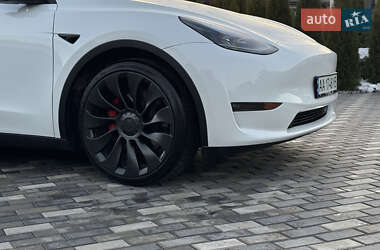 Внедорожник / Кроссовер Tesla Model Y 2022 в Киеве
