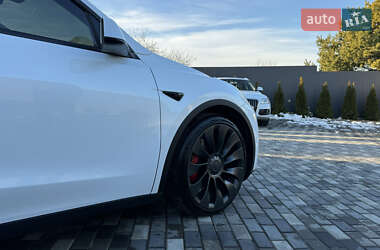 Внедорожник / Кроссовер Tesla Model Y 2022 в Киеве