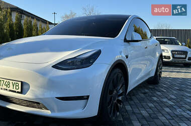 Внедорожник / Кроссовер Tesla Model Y 2022 в Киеве