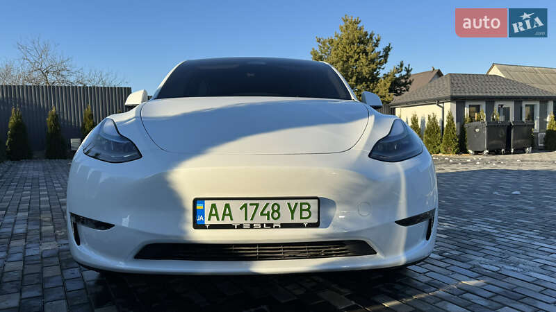 Позашляховик / Кросовер Tesla Model Y 2022 в Києві